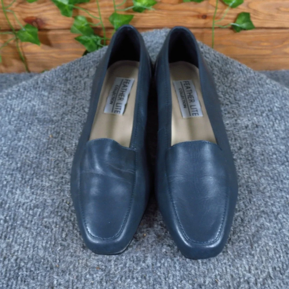Feather Lite Collection Women Loafer Flat 7.5 Work Office Navy Blue Leather